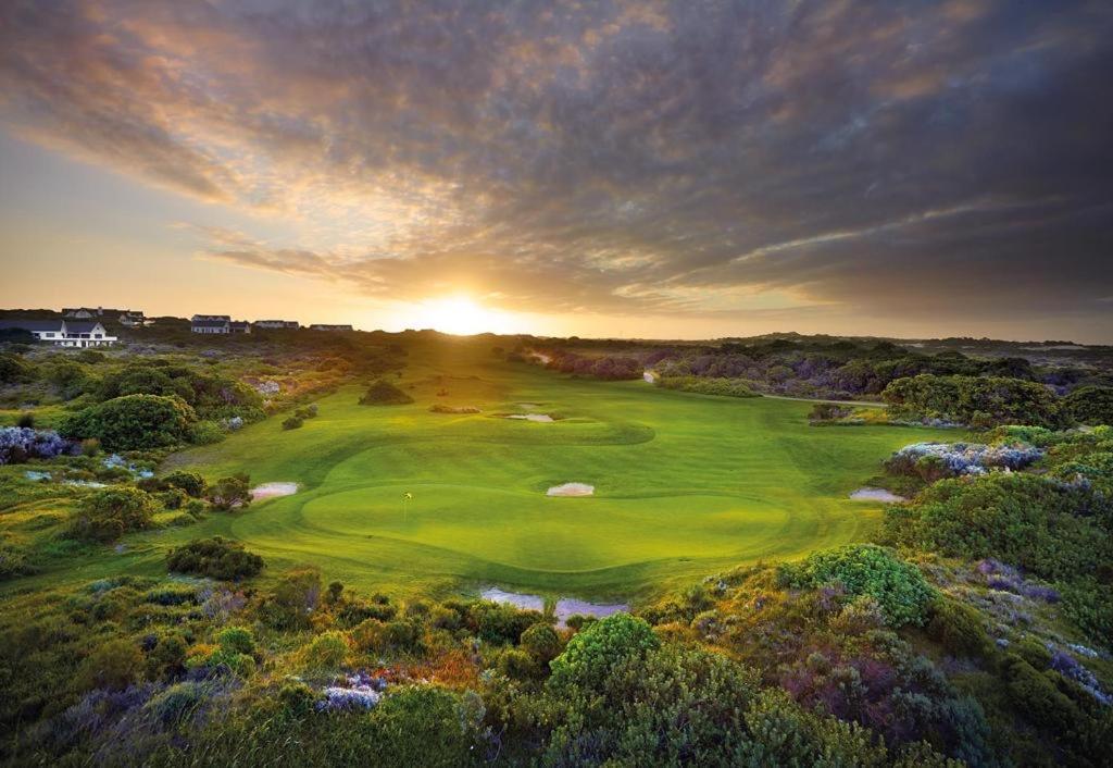 St Francis Golf Lodge Сент-Френсіс-Бей Екстер'єр фото